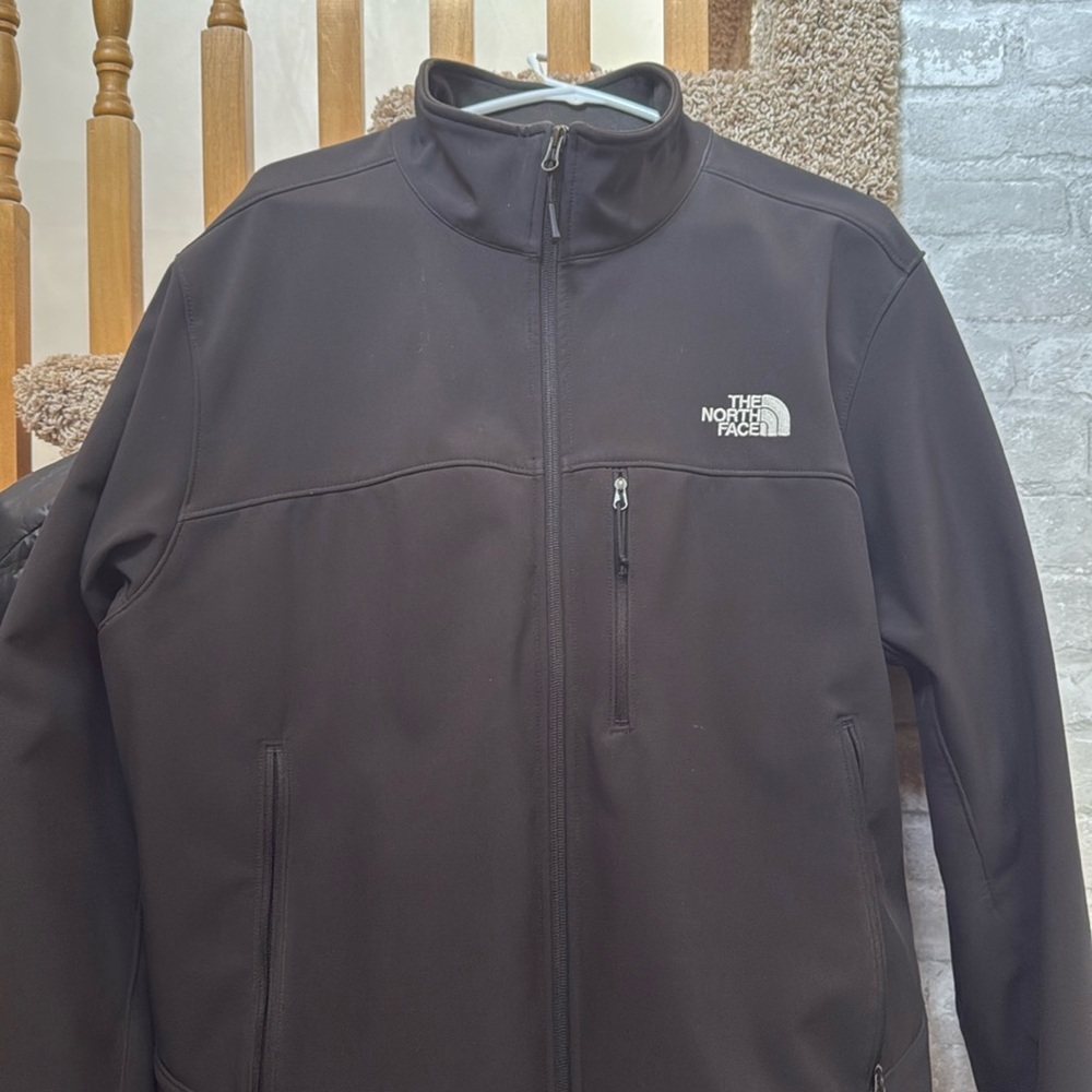 The North Face Men’s XL Black Jacket Windwall Coat Full Zip